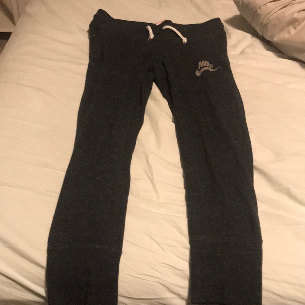 Nike cropped vintage sweats